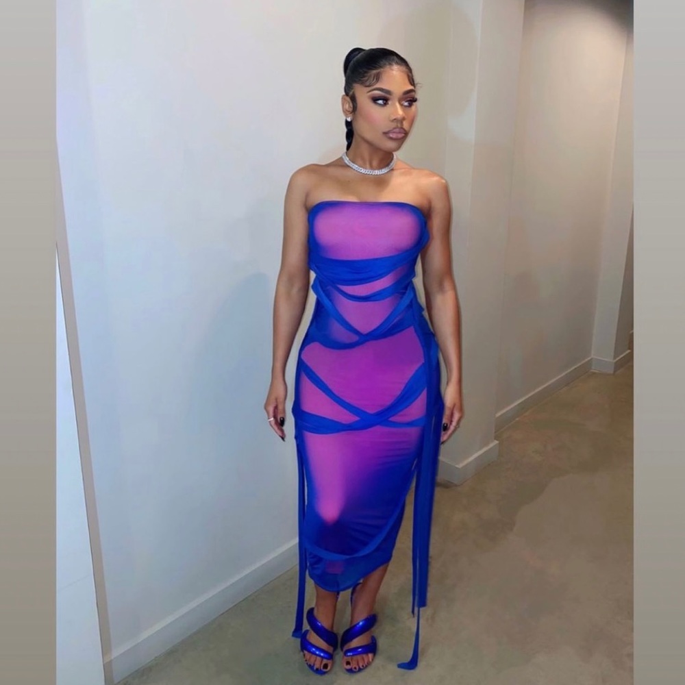 Never small stretchy small dress